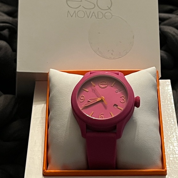 Movado esq silicon “jelly” watch in Barbie pink - Picture 3 of 5